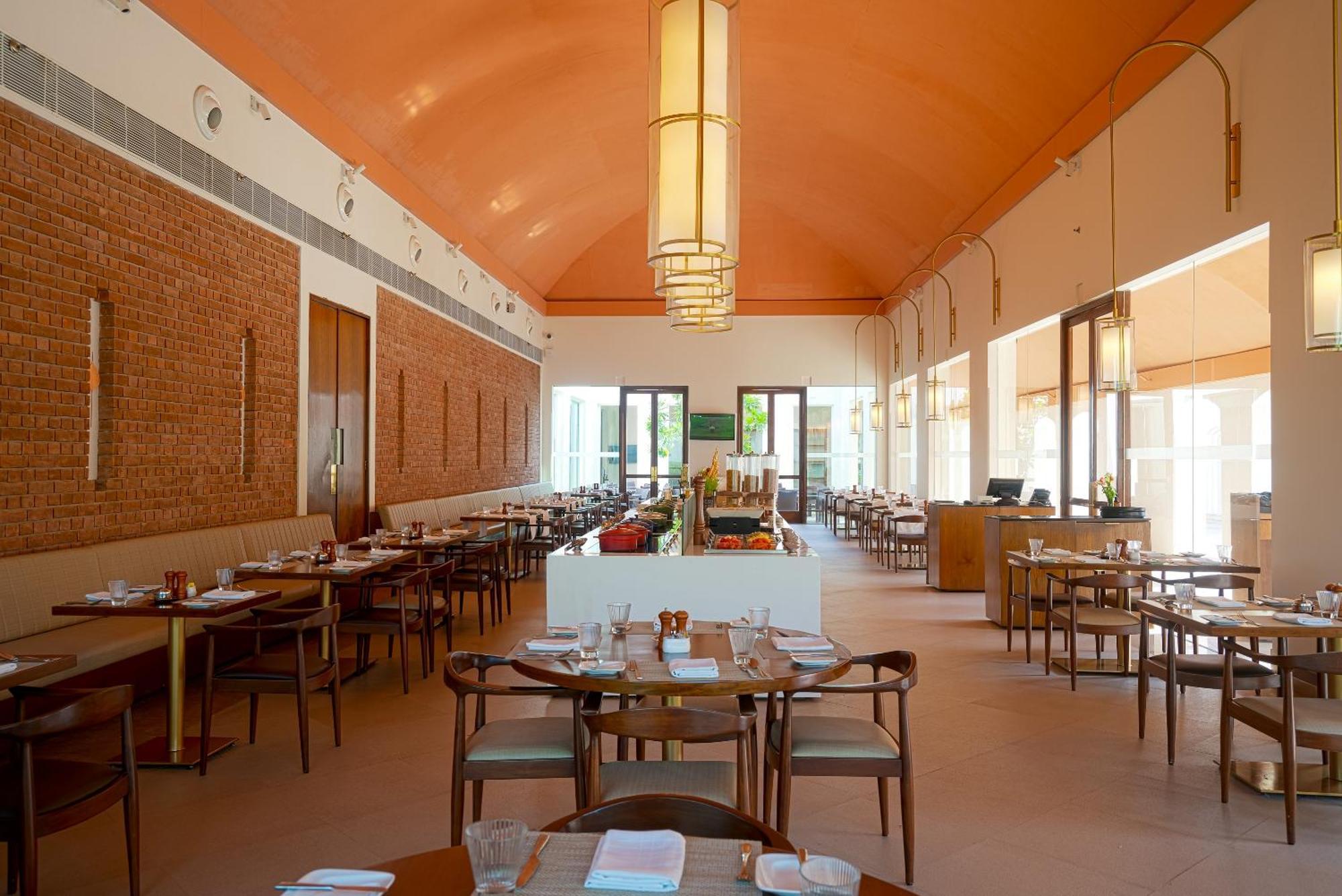 Marasa Sarovar Premiere, Bodhgaya Экстерьер фото