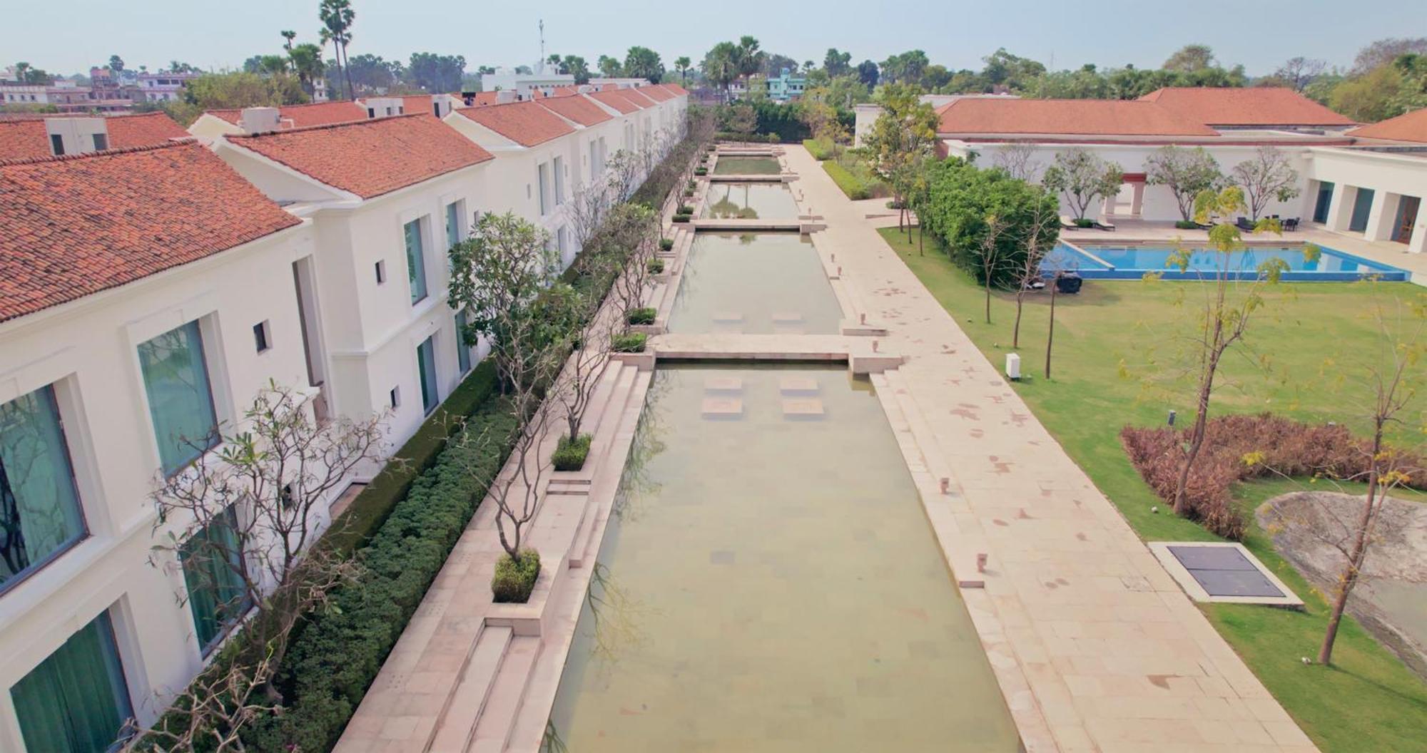 Отель Marasa Sarovar Premiere, Bodhgaya Экстерьер фото